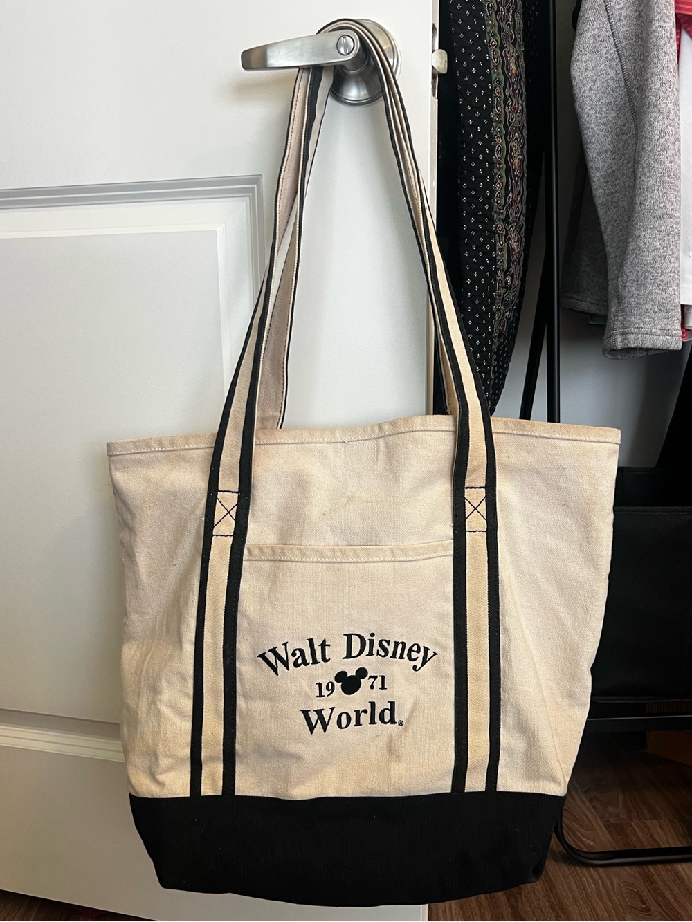 Canvas Tote Disney World with key leash